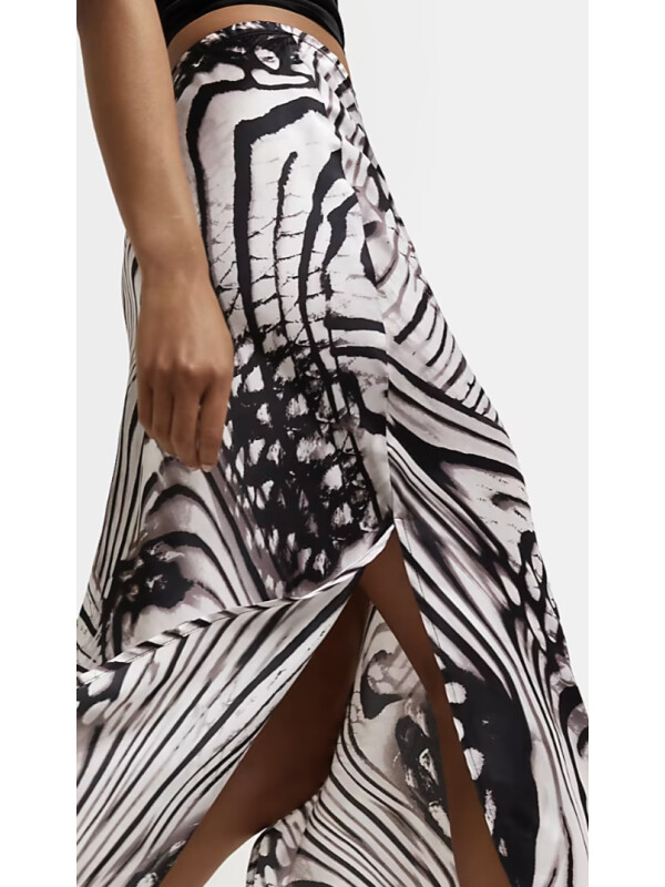 FUSTA MIDI CU IMPRIMEU ZEBRA