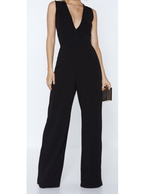 Salopetă cu decolteu în V 