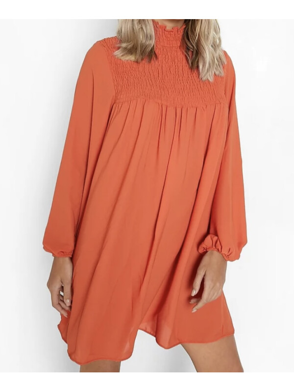 ROCHIE ÎNCREȚITĂ IN FATA CU GULER INALT