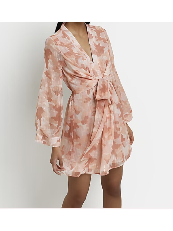 ROCHIE CAMO CU NOD IN FATA