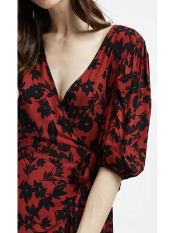 ROCHIE SCURTA CU FLORI NEGRE