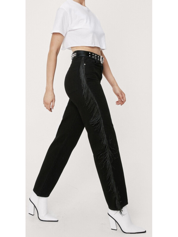 Blugi cu franjuri Nasty Gal