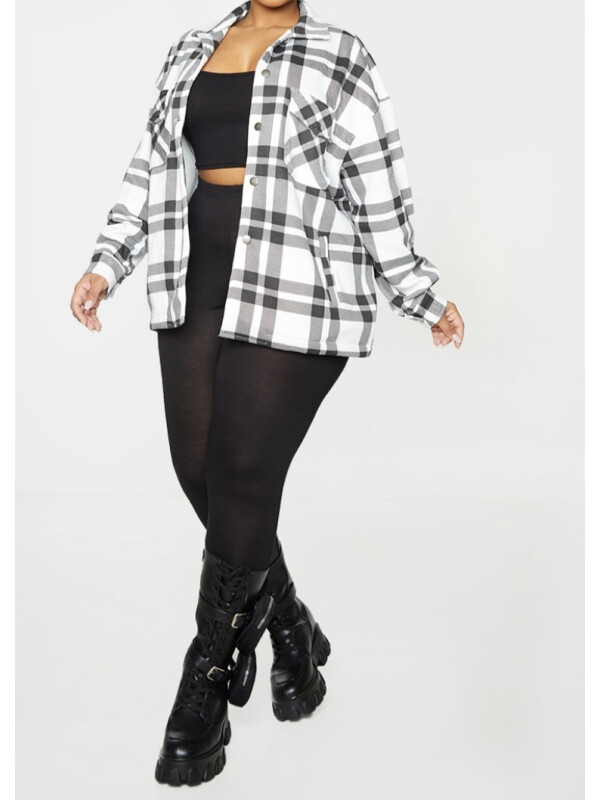 CĂMAȘĂ ÎN CAROURI