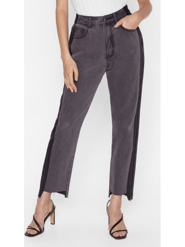 Blugi cu dunga Nasty Gal