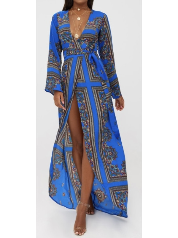 ROCHIE DETALIU CRĂPĂTURĂ