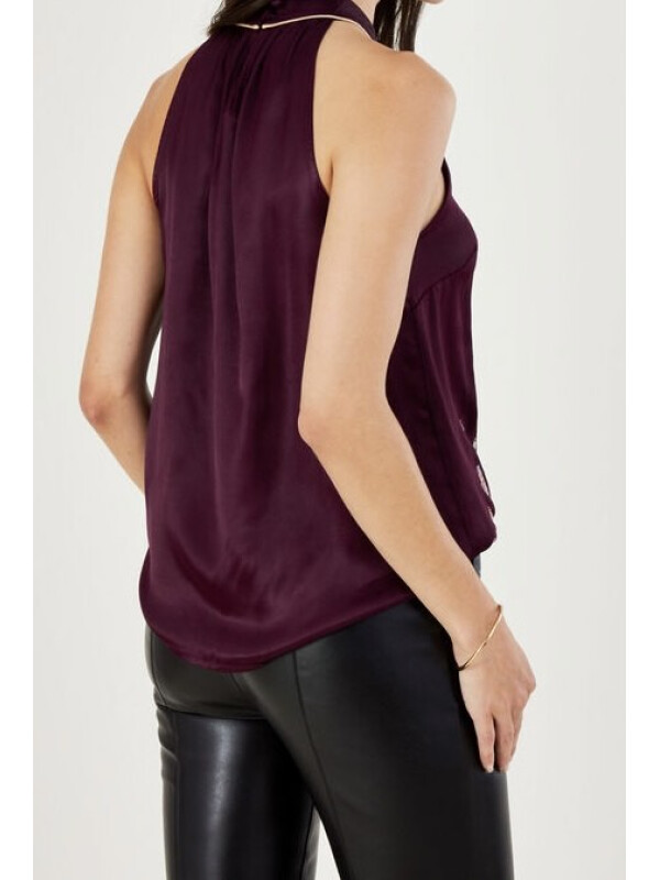 Top mov Simone cu guler halter, broderie și pene