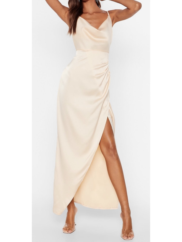 Rochie midi cu fante din satin cu decolteu Nasty Gal