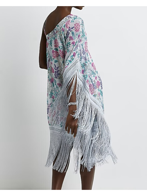 ROCHIE CU FRANJURI LA TIV