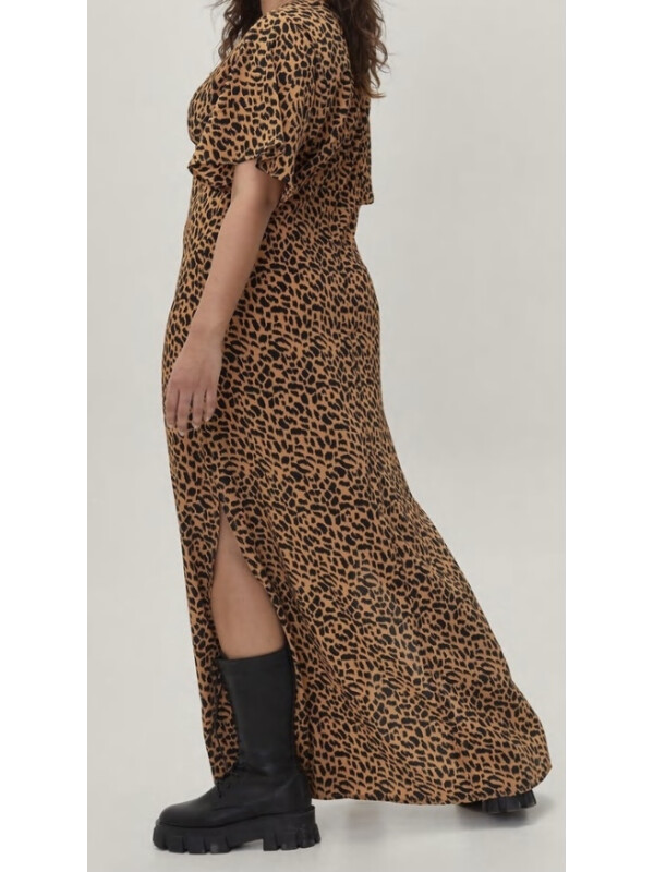 Rochie leopard Nasty Gal