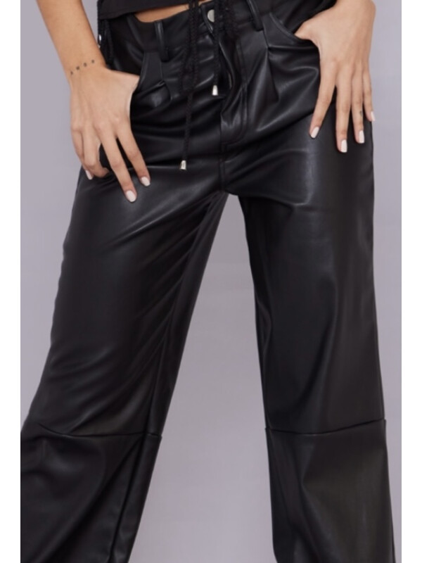 PANTALONI LATI DE PIELE NEGRA 