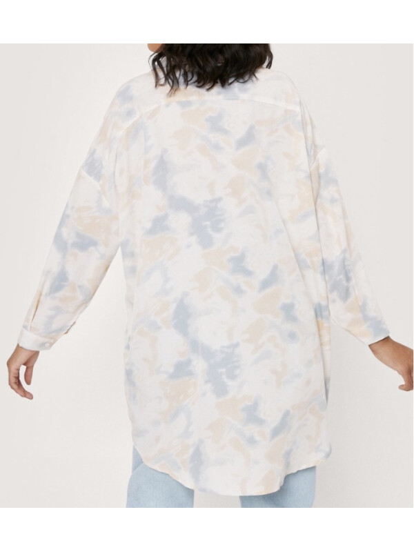 Cămașă supradimensionată din satin Nasty Gal