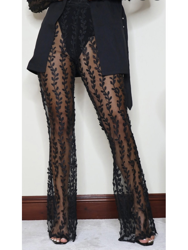PANTALONI EVAZAȚI ȚESUȚI NEGRI DIN DANTELĂ
