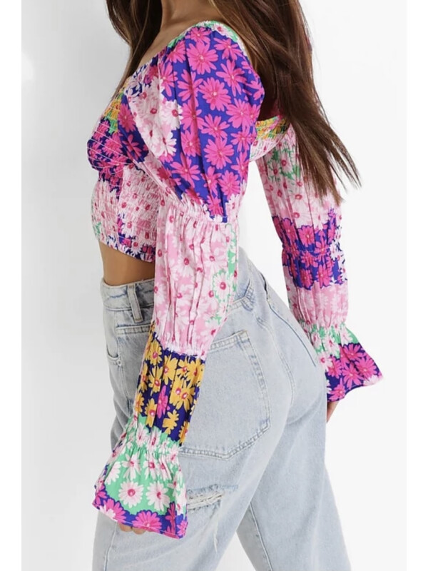 Top crop cu mânecă Boohoo