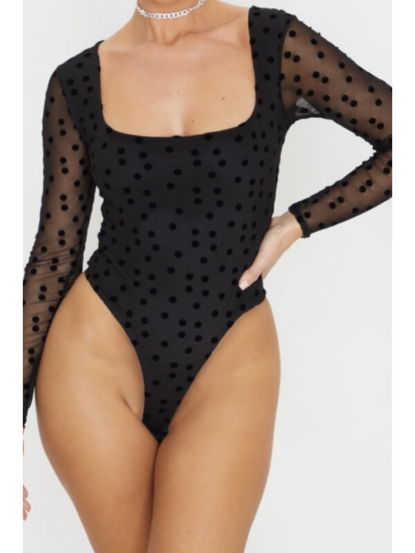 BODY NEGRU DIN PLASĂ CU DECOLTEU PĂTRAT