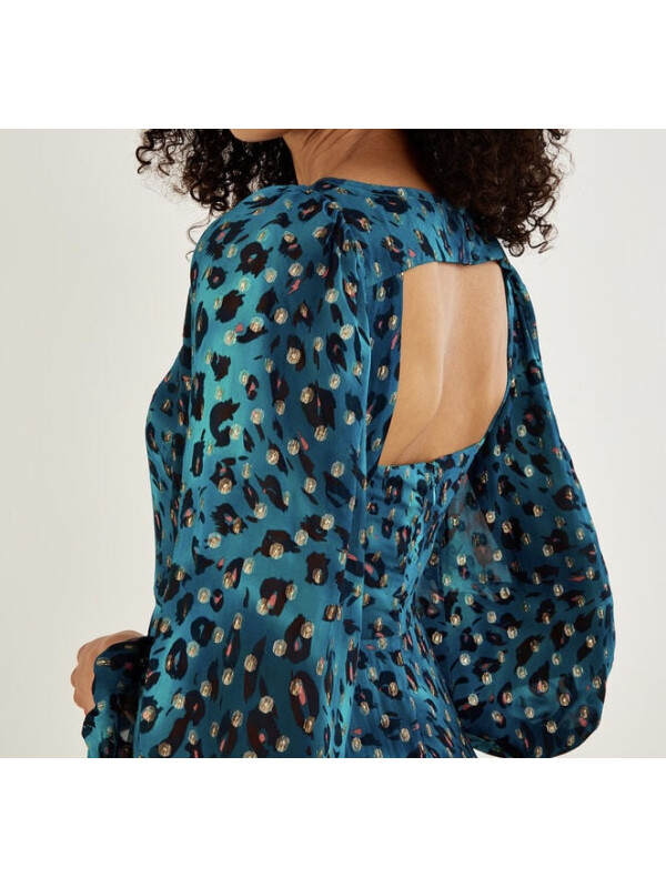 Rochie midi cu imprimeu animal print, realizată din viscoză sustenabilă