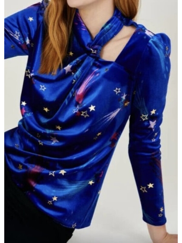 Bluză Ginny albastră din catifea elastică cu imprimeu stele