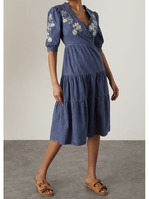 Rochie Dianna tip wrap din denim albastru, cu broderie