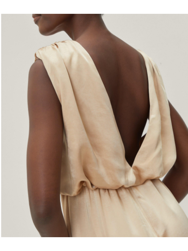 SALOPETĂ CU UMERI DIN SATIN 