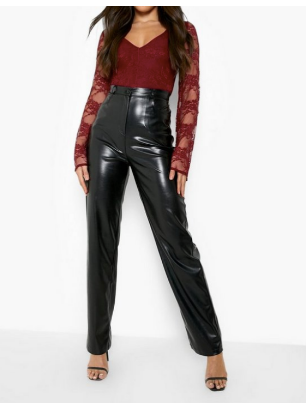 BODY ÎNALT DIN DANTELĂ CU MÂNECĂ EVAZATĂ