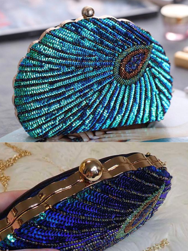 CLUTCH CU PAIETE ȘI LANȚ