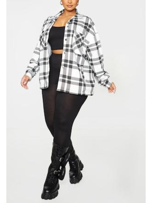 CĂMAȘĂ GROASĂ CU CAPSE