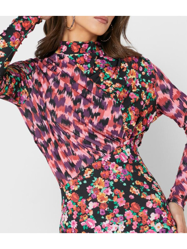 ROCHIE CU IMPRIMEURI FLORALE CONTRASTANTE