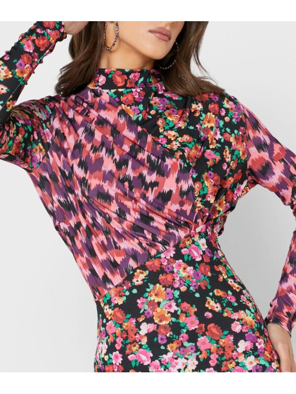 ROCHIE CU IMPRIMEURI FLORALE CONTRASTANTE