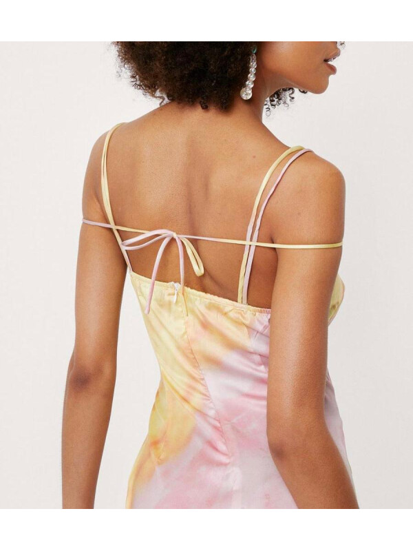 ROCHIE CU BARETE NASTY GAL