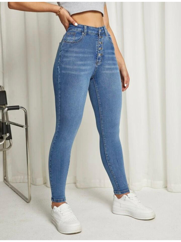 BLUGI CU DETALII NASTURI