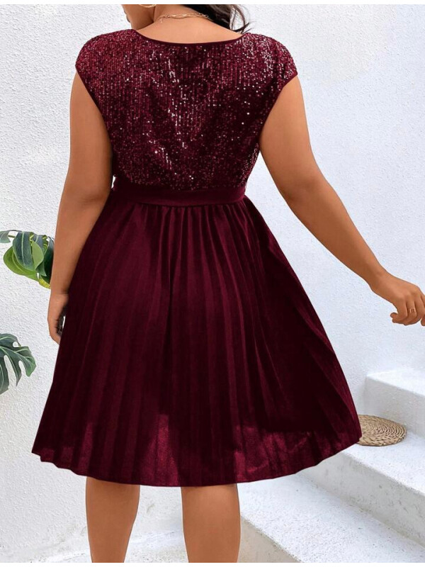 ROCHIE CU DETALII PAIETE