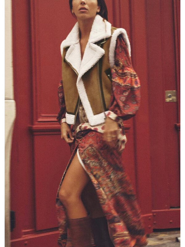 VESTA SCURTA TIP COJOC