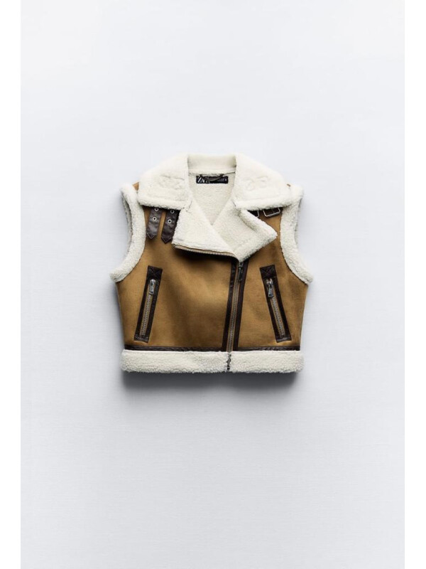 VESTA SCURTA TIP COJOC