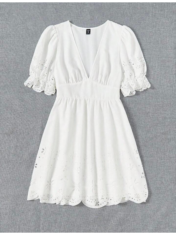 ROCHIE DE VARA SHEIN