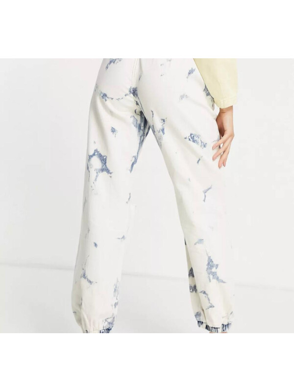 PANTALONI CU TAIETURI 