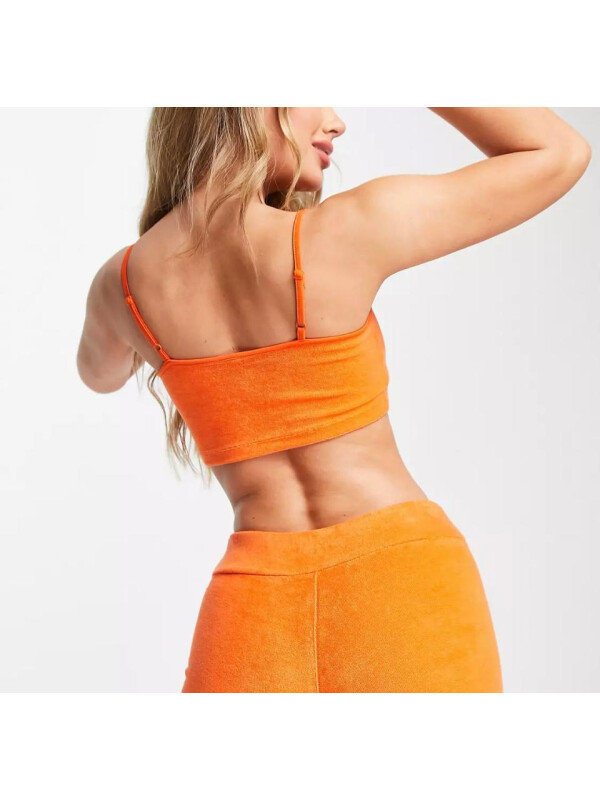 PANTALONI SCURTI CU MODEL FLORAL