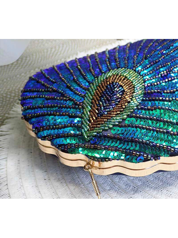 CLUTCH CU PAIETE ȘI LANȚ-UNIVERSALA