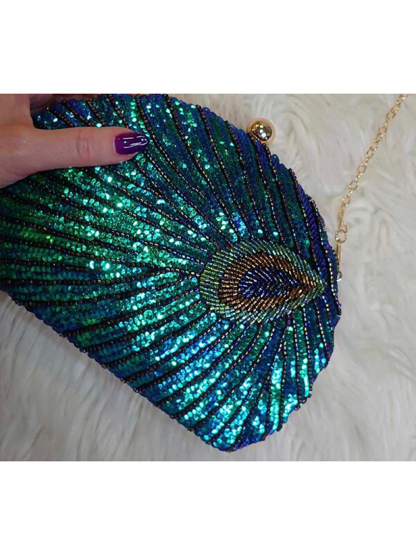 CLUTCH CU PAIETE ȘI LANȚ