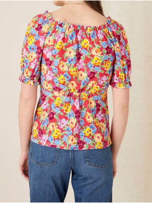 Top roșu din jerseu cu imprimeu floral și decolteu in formă de inimă