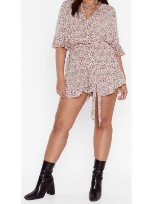 Salopeta floral Nasty Gal 
