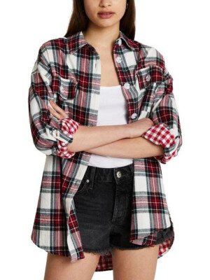 CĂMAȘĂ GROASĂ CU NASTURI MARI