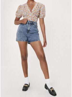 TOP CU IMPRIMEU FLORAL 