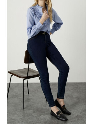 Cămașă albastră cu imprimeu în dungi și volănașe, din poliester reciclat