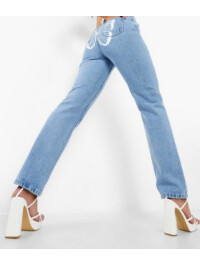 Blugi Drepți Cu Imprimare Fluture Spate Boohoo