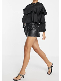 BLUZA DIN SATIN CU VOLANE 