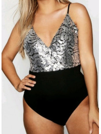 Plus Body Wrap cu paiete și plasă