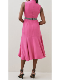 ROCHIE CU DETALIU IN TALIE