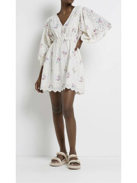 ROCHIE CREM CU DANTELA 