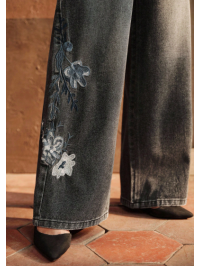  Pantaloni drepți brodați de lux pentru femei,