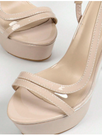 Sandale cu platformă și toc