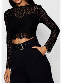 Crop top din dantelă premium